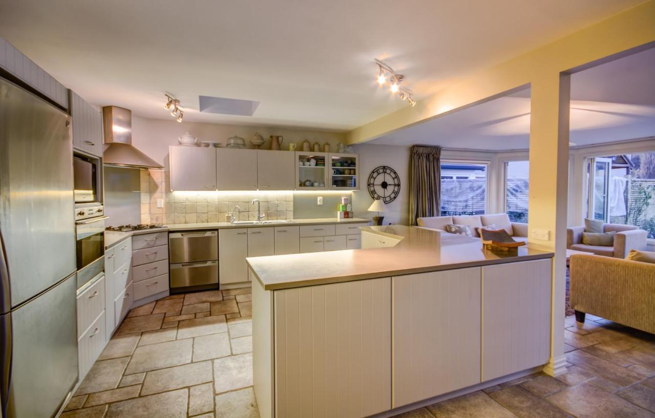 Queenstown Country Lodge Lake Hayes エクステリア 写真