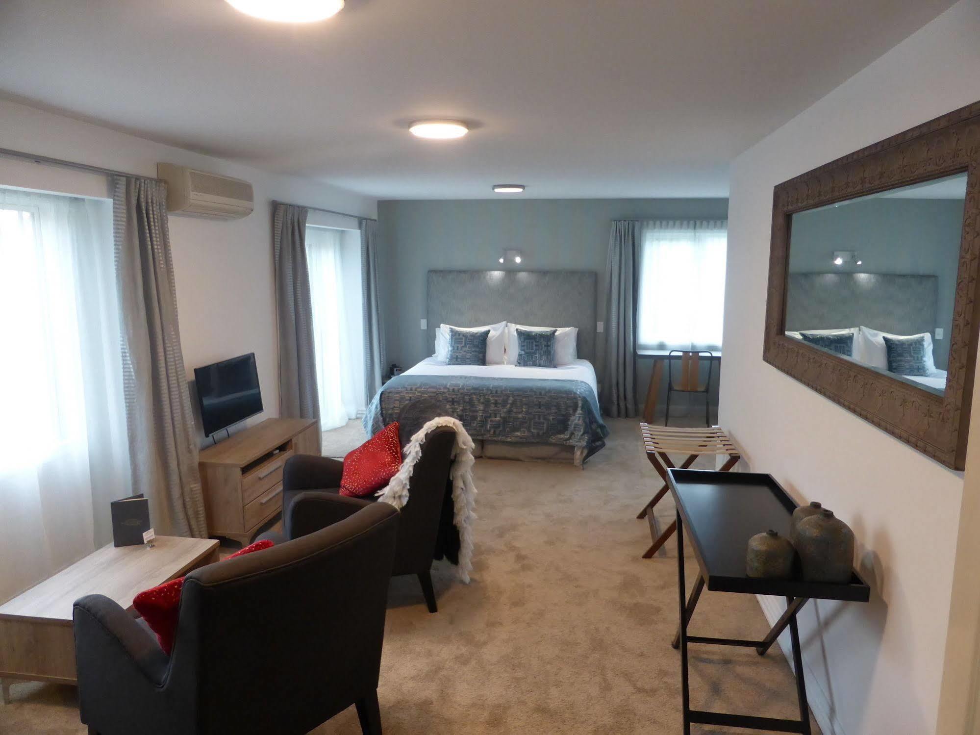Queenstown Country Lodge Lake Hayes エクステリア 写真