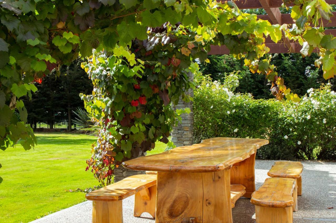 Queenstown Country Lodge Lake Hayes エクステリア 写真
